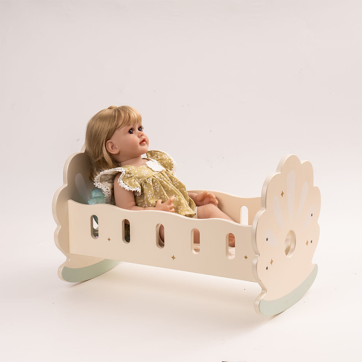 Robud, Wooden Baby Doll Crib, wooden doll furniture, detail close-up