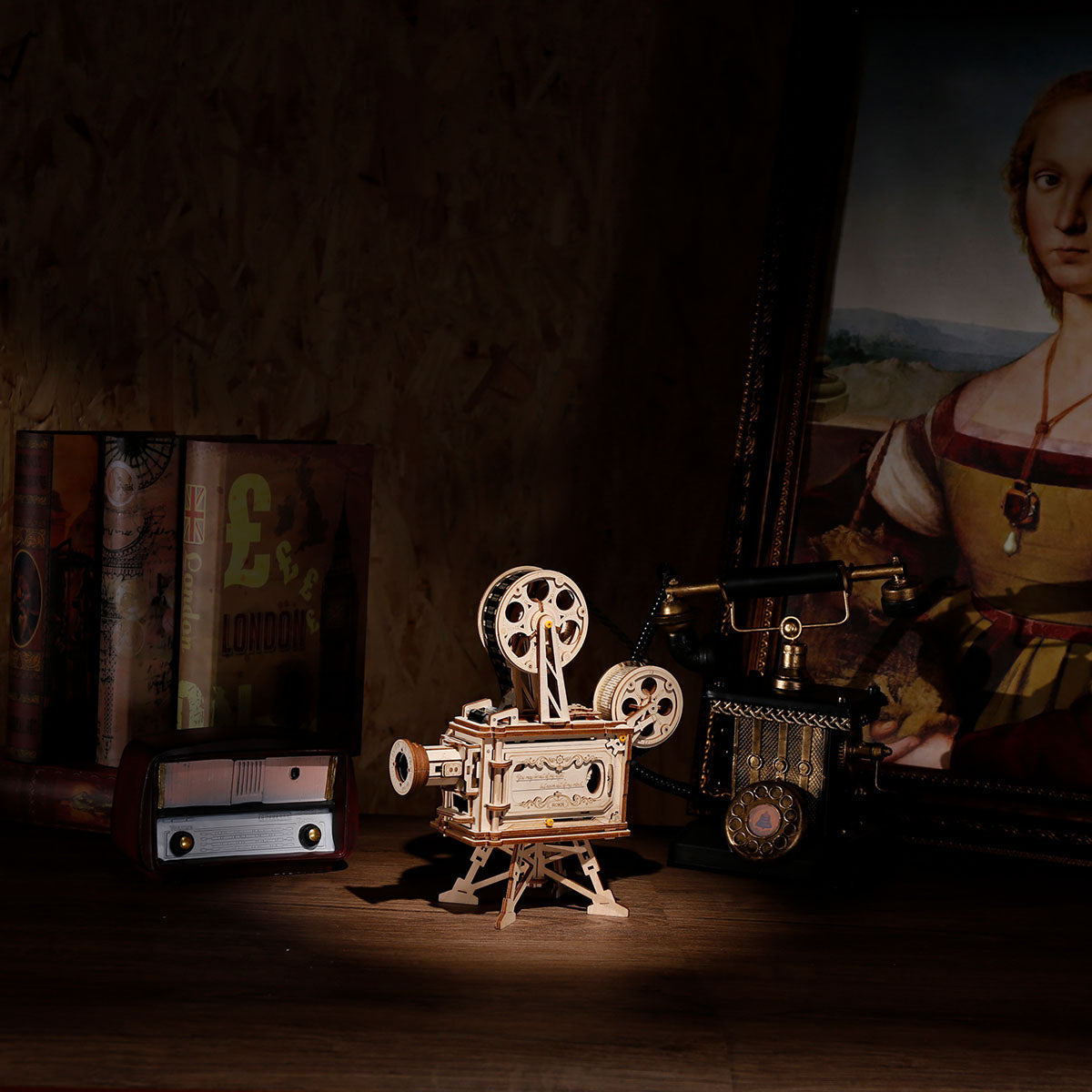 ROKR, Vitascope Movie Projector, LK601, 3D wooden movie projector puzzle, detail close-up